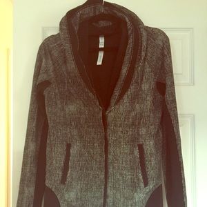 Lululemon button down jacket