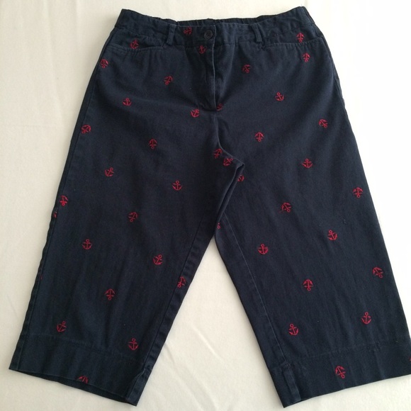 🚫SOLD IN BUNDLE💝 🎉HP🎉 Navy/Red anchor capris - Picture 2 of 4