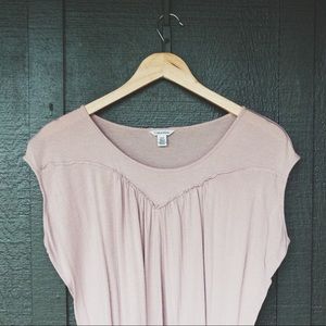 Calvin Klein // Soft pink short sleeve shirt