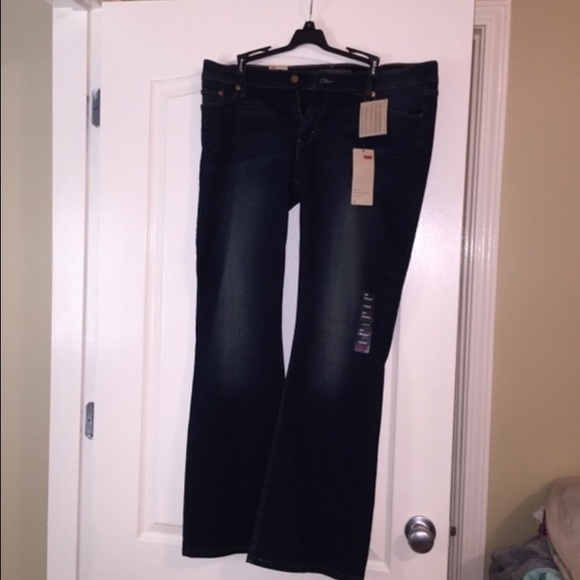 Brand new Levi boot cut jeans