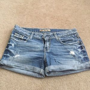 BKE women's Shorts