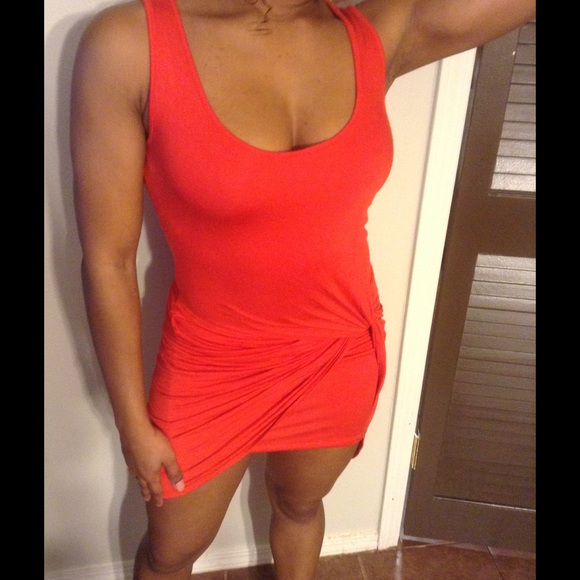 New red-orange wrap night dress.