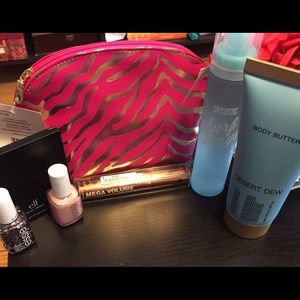 ᗷIG ᗷEᗩᑌTY ᗷᑌᑎᗪᒪE!!