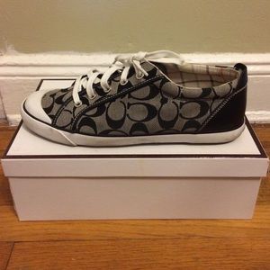 Unisex black coach Barrett sneaker