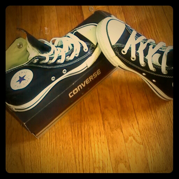 Brand new black and white Chuck Taylor's