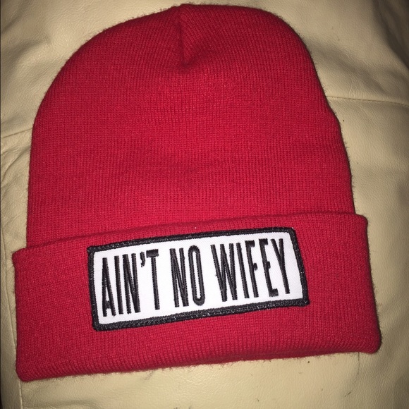 Dime piece "Ain't no wifey" Beanie