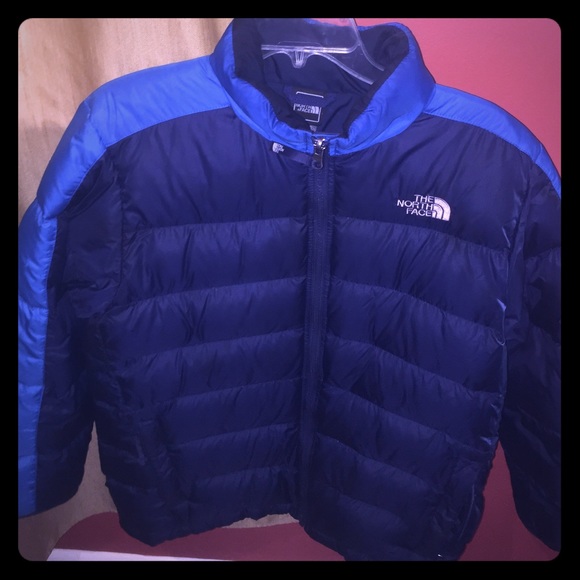 Boys Authentic North Face winter puffy coat