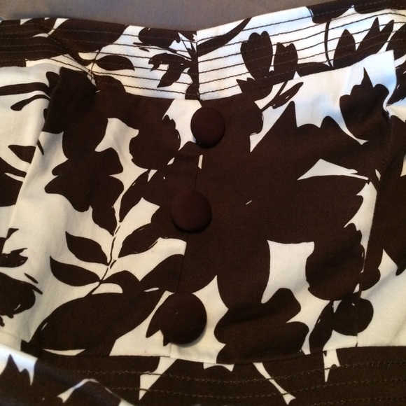 Super cute dress! - Picture 2 of 2