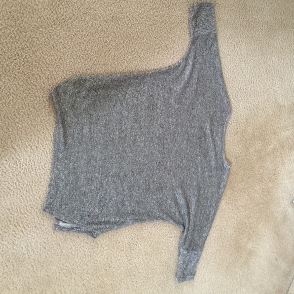 Light sweater , gray & specks of gold - Picture 2 of 2