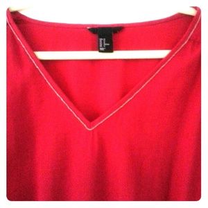 Red v-neck short dress