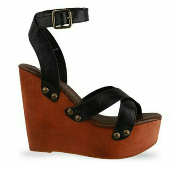 *SOLD* Jeffrey Campbell Miracle Wedge sandal