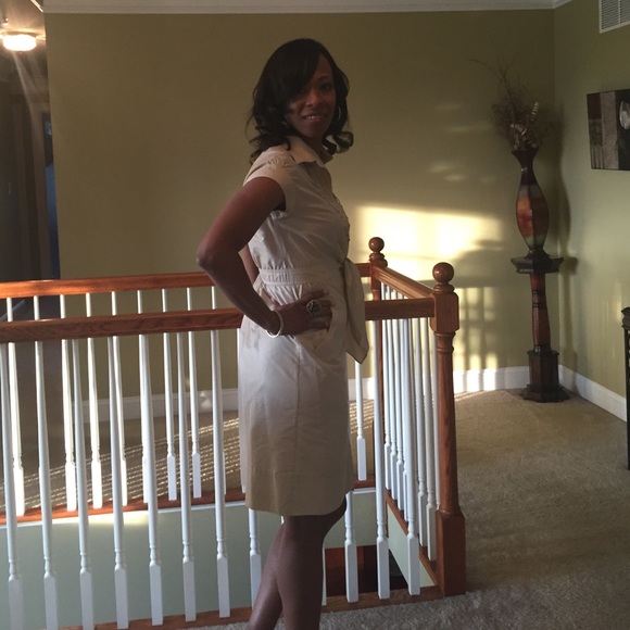 Tan dress. - Picture 2 of 3