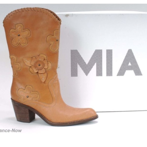 Mia Cowboy Boots