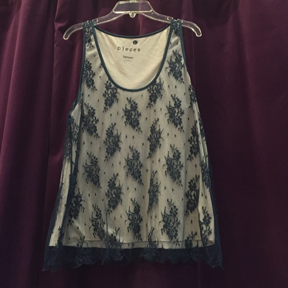 Kensie top