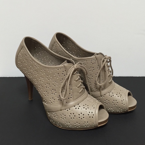 Adorable Taupe Fioni Heels