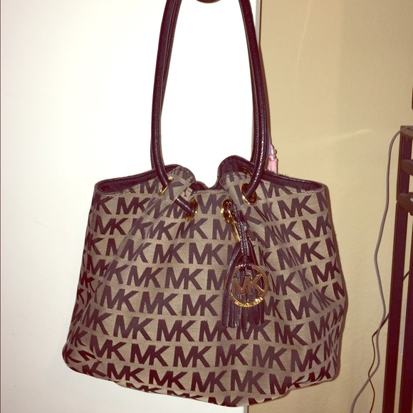 MK Tote
