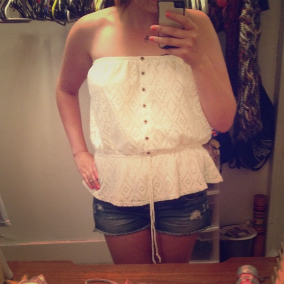 Srapless light top
