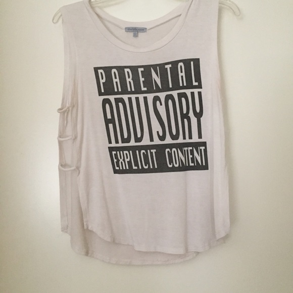 White side slit muscle tee