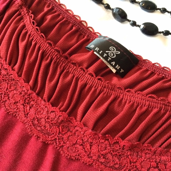 Brittany 3/4 sleeve top. Beautiful neck detail. - Picture 2 of 4