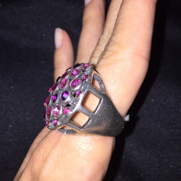 Pink & Purple rhinestone statement ring - Picture 2 of 2