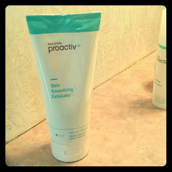 Proactive + exfoliator