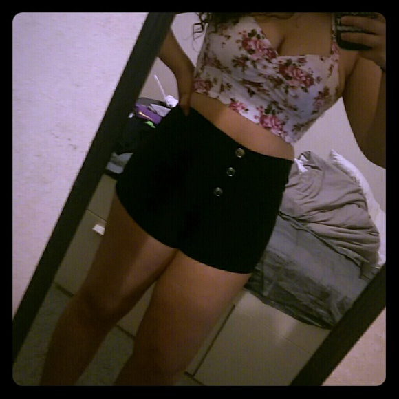 Floral halter Top