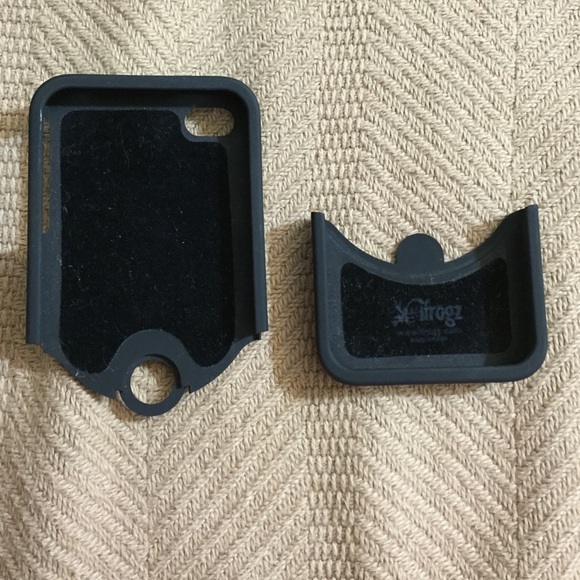 iPhone 4 Case - Picture 2 of 3