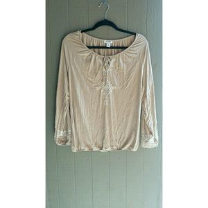 -SOLD IN BUNDLE- Old navy Top.