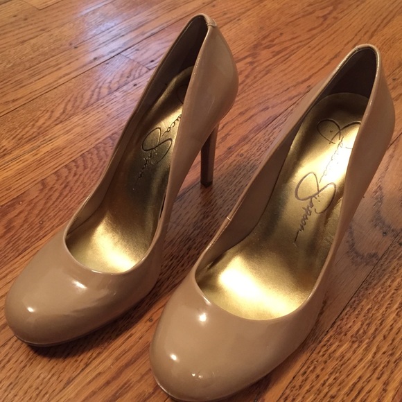 Brand new nude heels