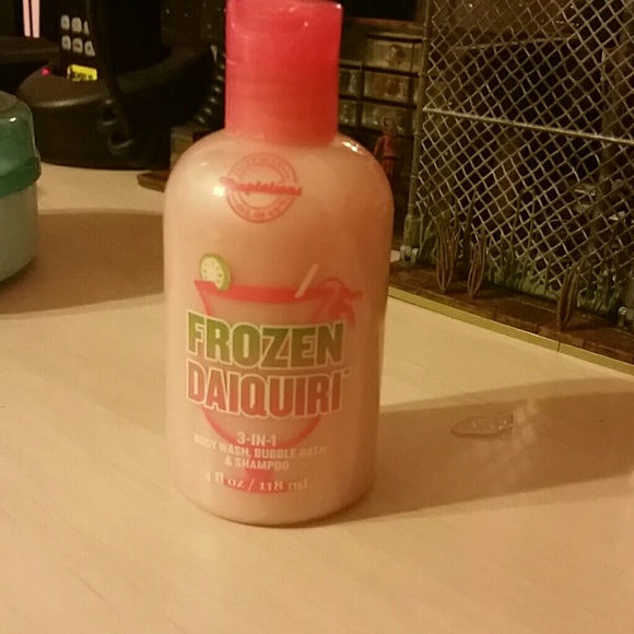 Frozen daiquiri body wash
