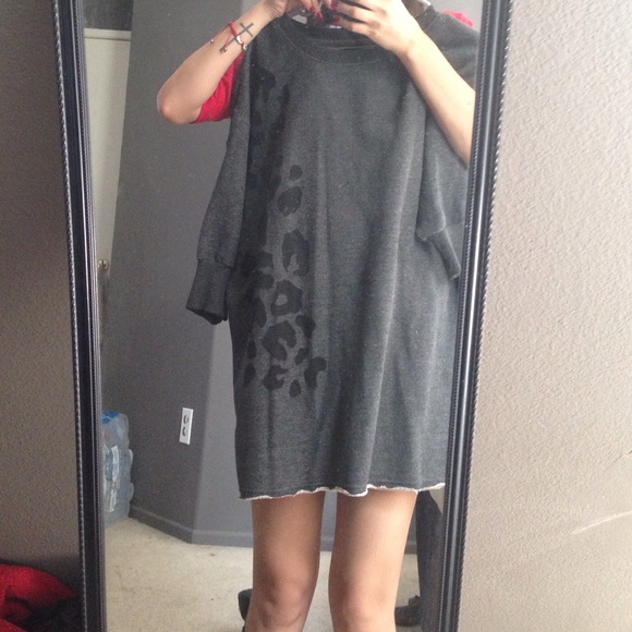 Shirt - Picture 3 of 3