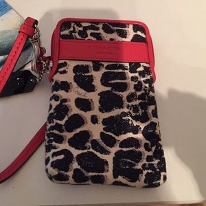 Coach wristlet-AUTHENTIC