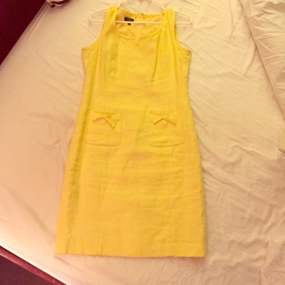 Very cute Talbot Spring dress. Too big on me 😢