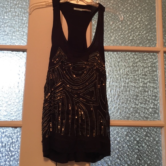 Dark grey top with sequence