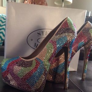 Beautiful Steve Madden Heels!