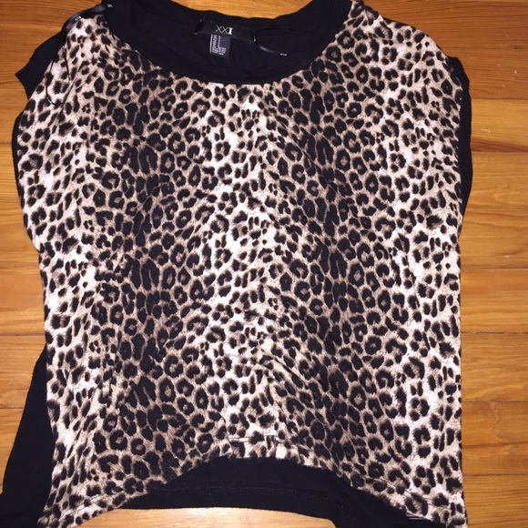forever21 Cheetah shirt - Picture 1 of 1