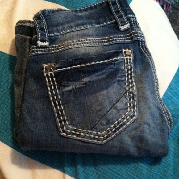 selling my BKE jeans.