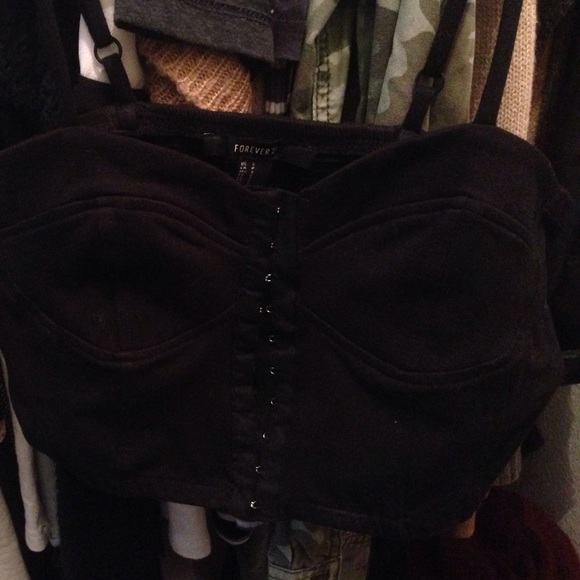 Top - Picture 2 of 2