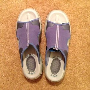 Skechers sandals