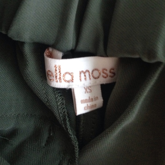 Ella Moss green shorts size XS - Picture 3 of 3