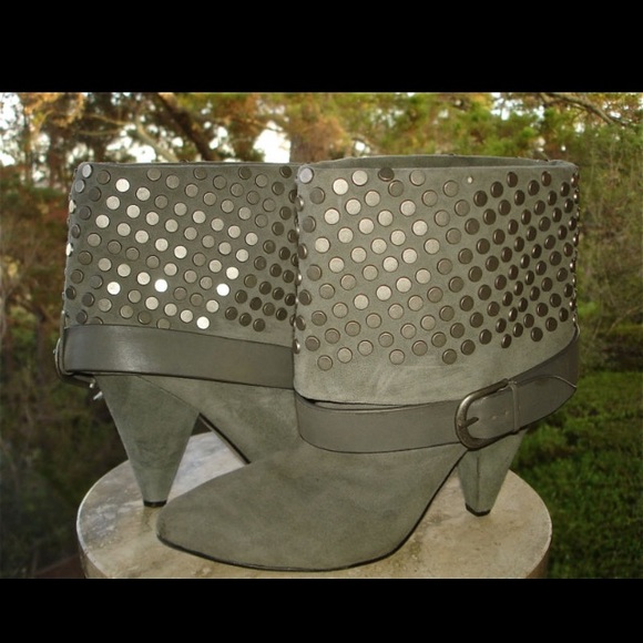 **SOLD ON EBAY** Rosegold "Halle" Suede Booties