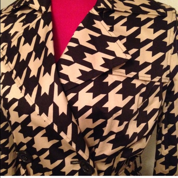 Brown & Tan Lightweight Trench Coat - Picture 3 of 3