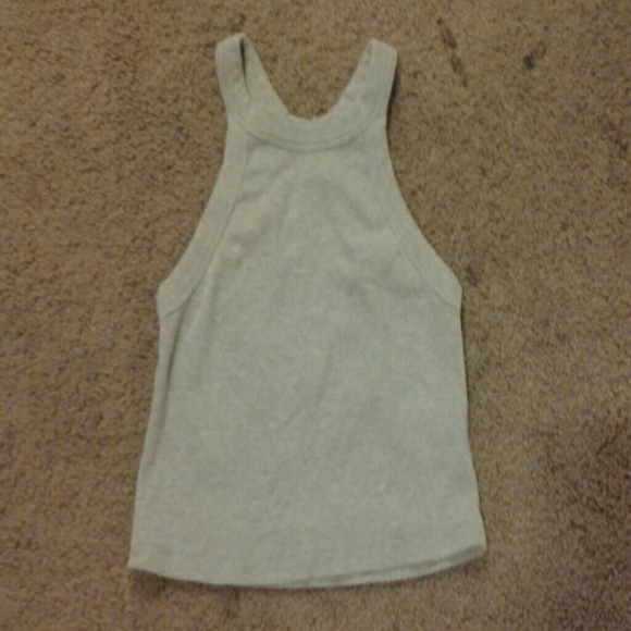 simple gray crop top - Picture 1 of 1