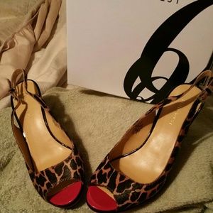 Nine West Leopard Print Heels. Size 7 NIB.
