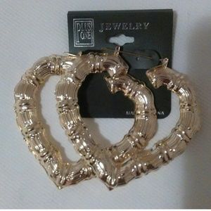 Bamboo heart hoop earing