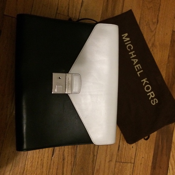 Michael Kors Collection Clutch - Picture 3 of 3