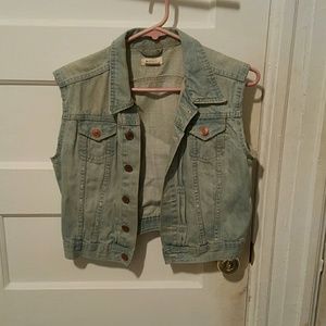 Light wash Jean jacket