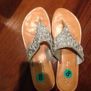DRESSY FLIP FLOPS WITH SILVER JEWELS- size 8