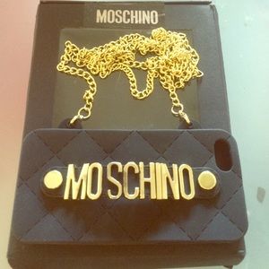 Moschino chain iPhone 5/5s case