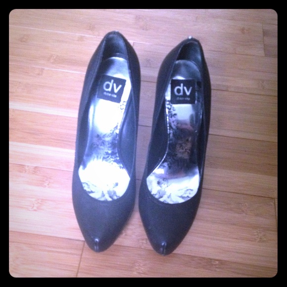 DV Dolce Vita Black Pumps size 8